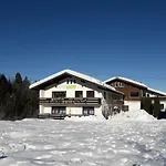 Konukevi Gaestehaus Gruben